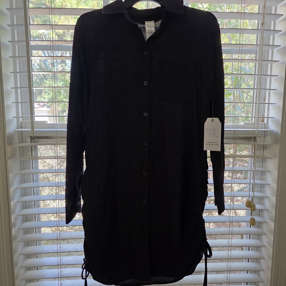 Time and Tru Black Women's Camisoles